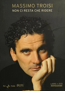 "NON CI RESTA CHE RIDERE" - MASSIMO TROISI - LIBRO + DVD - Foto 1 di 2