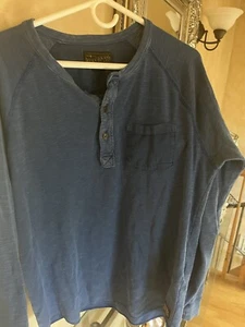 Lucky Brand Mens Long Sleeve Blue Henley Shirt Size. Large - Picture 1 of 4