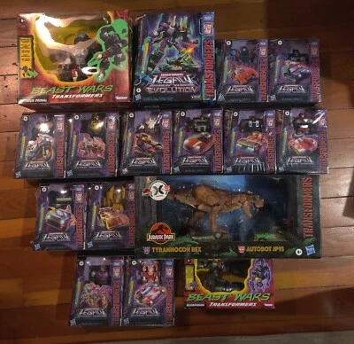 New Transformers Action Figure Statue Hasbo Generations Legacy Beast Wars - Image 1 of 2