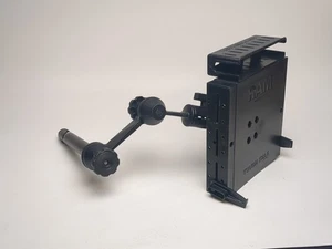 RAM-VP-SW1-4-234-3 RAM Tough-Tray with Double Swing Arms - Afbeelding 1 van 5