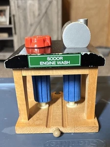 SODOR ENGINE WASH Thomas Wooden Trains 2000s - Picture 1 of 1