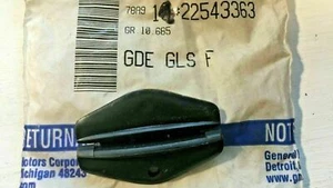 GENUINE OEM GM FRONT DOOR GUIDE 22543363 - B5-6 - Picture 1 of 2