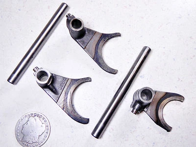 80 HORQUILLAS DE CAMBIO CAN-AM QUALIFIER III 250 ASY Foto 1 de 4