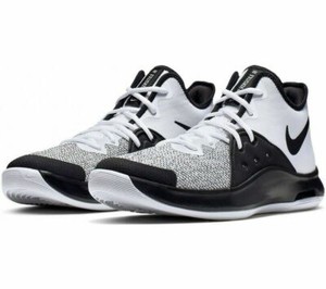 nike zoom basketball shoes 2018