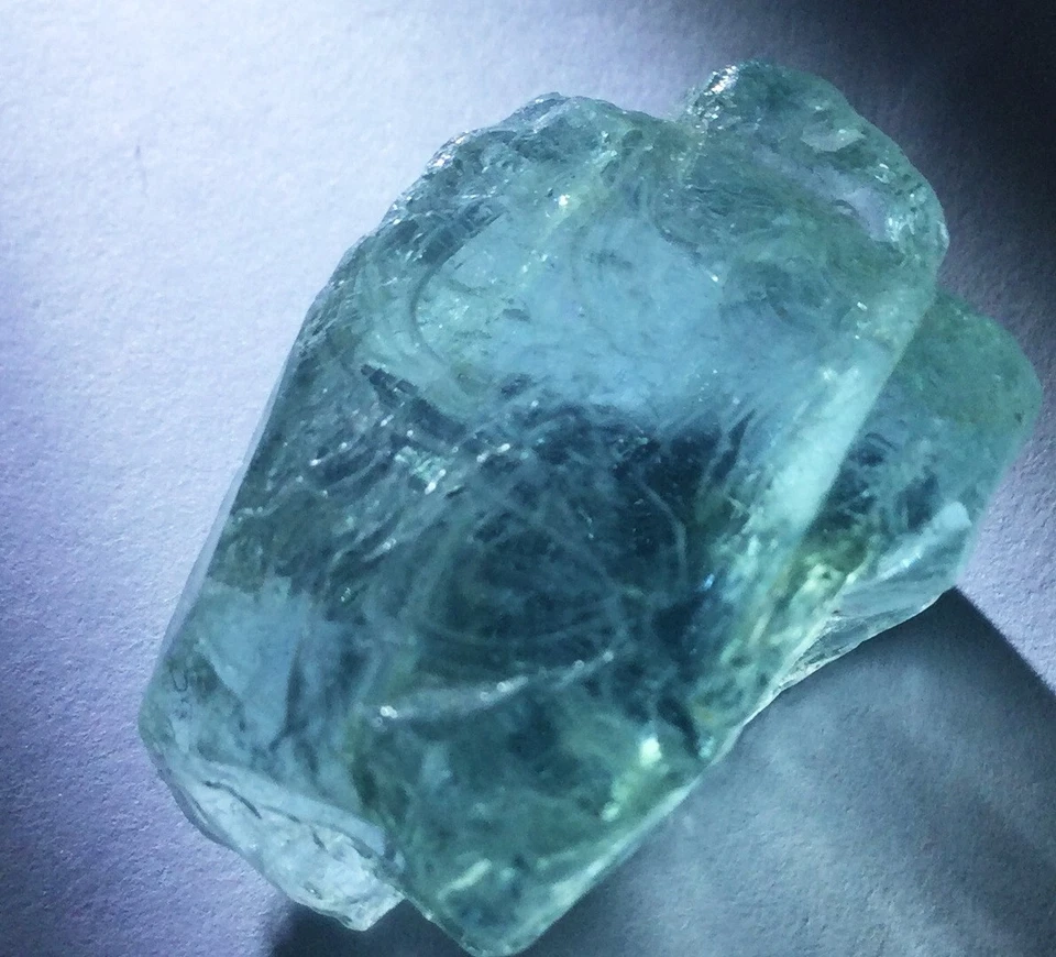 natural aquamarine loose gemstone - Image 1 of 1