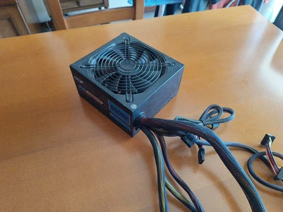 Alimentatore OCZ-ZS550W-EU 550 Watt Bronze - Immagine 1 di 4