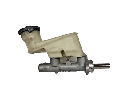 2003-2007 Honda Accord Brake Master Cylinder with a Fluid Reservoir Foto 1 de 4