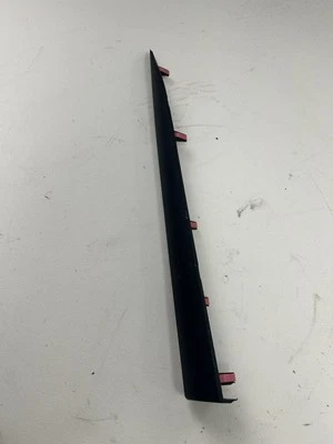 2011-2017 年 LEXUS CT200h 乘客侧 GARNISH 仪器面板装饰原始设备制造商 — 第 1/4 张图片