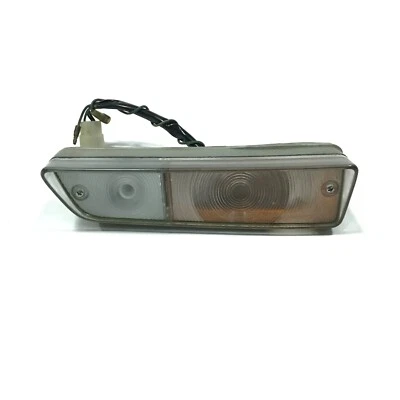 Luz giratoria de estacionamiento delantera derecha Datsun Cedric 230 260C piezas genuinas NOS JAPÓN Foto 1 de 4