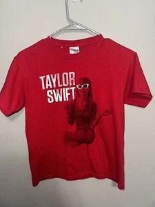 Taylor Swift 2013 Red Tour T Shirt Youth Medium Eras Tour - Imagen 1 de 4