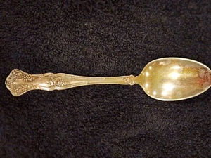 1857 Antique Wm Rogers XS Triple Vintage Grape Vine Teaspoon Silver Plate - Picture 1 of 5