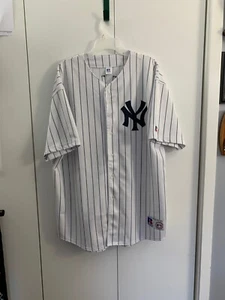 Camiseta deportiva vintage de Russell NY Yankees Bernie Williams a rayas para hombre talla 52 (XXL) - Imagen 1 de 14