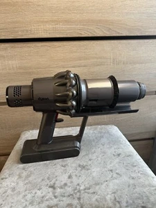 dyson v11 spares or repair - Picture 1 of 3