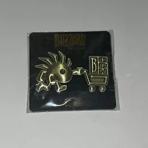 Blizzcon 2017 Merchy Murloc Murky Gold Pin Blizzard Series 4 - New SEALED - Picture 1 of 2