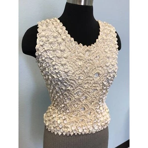 Magic Popcorn Womens Blouse Beige Bubble Sleeveless Round Neck One Fits Most New - Picture 1 of 8
