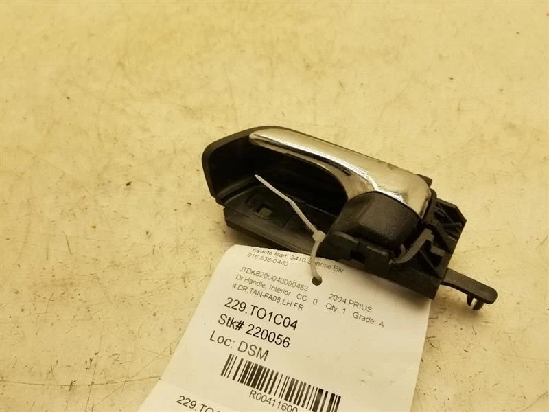 Toyota Prius 2004 lado del conductor montaje de manija de puerta interior delantera  Foto 1 de 4