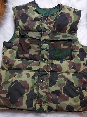  Vintage 10X Down Small Camouflage Puffer Snap Up Hunting Vest Duck Camo Pockets - Image 1 of 4