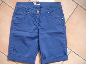 (C225) Edle Miss Grant Girls Hose Bermuda + Strass & Stahl Logo Plakette gr.140 - Picture 1 of 3