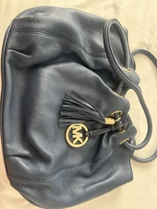 Genuine Womans Michael Kors Bag - Picture 1 of 11