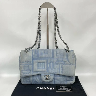 Bolsa tiracolo Chanel CF Jumbo azul claro denim vintage prata ombro 22 - Imagem 1 de 4