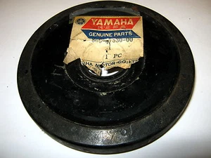NOS Vintage Yamaha Snowmobile idler wheel SL 1968-69 SS 806-47530-00 OEM - Imagen 1 de 5