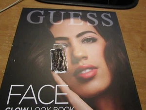 GUESS FACE GLOW Look Book - Bild 1 von 3