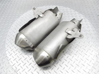 Silenciador silenciador tubo tubo escape triple R Triumph 1050 velocidades 2012 09-12 fabricante de equipos originales Foto 1 de 4