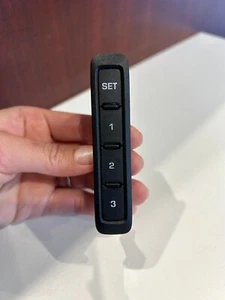 2011 SKODA SUPERB 3T SEAT MEMORY ADJUST SWITCH BUTTON PART # 1Z0 959 769 A - Picture 1 of 4