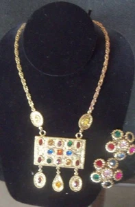 RARE HOLLYCRAFT DEMI PARURE...MULTI COLORED ....50'S....NECKLACE AND EARRINGS... - Picture 1 of 11