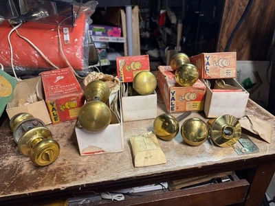Vintage Brass Door Hardware Lot Antique Knobs YALE Kwikset NOS - Image 1 of 4