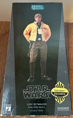 Star Wars Sideshow 1/6 Yavin IV Luke Skywalker Rebel Hero Exclusive 12” Figure - Image 1 of 4