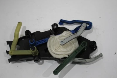 Audi A5 8T B8 NS Left Climate Motor Flap Control Arms Levers 8K2819333C - Image 1 of 4