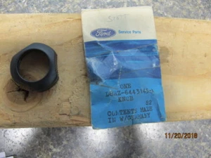 NOS 1978 Ford Part # D8RZ-6443145-A Brand New Knob FoMoCo - Foto 1 di 3