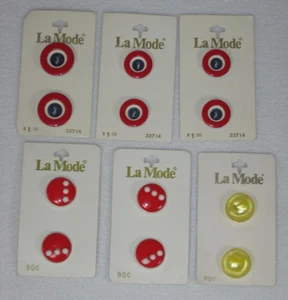 La Mode Buttons Red White Blue Round Yellow 12 Buttons on Cards Deadstock Vtg - Picture 1 of 9