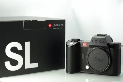 Leica SL2-S  in Mint Good Condition With Box - Immagine 1 di 4