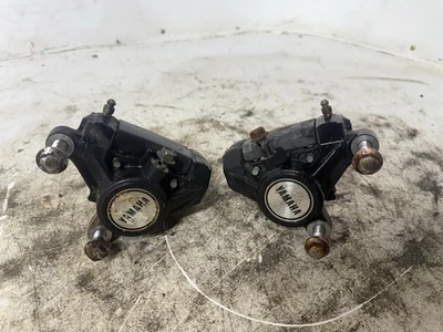 Pinzas de freno delanteras izquierda y derecha Yamaha Radian YX600 1986-1990 Foto 1 de 4