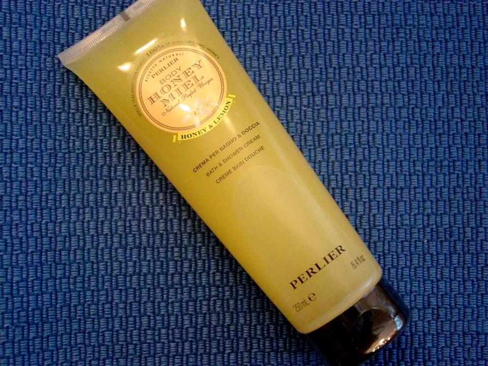 Perlier Honey and Lemon Bath and Shower Cream (8.4 fl. oz.)