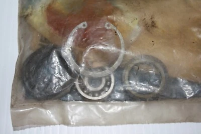 GM 7829884 RACK & PINION BEARING KIT.  1980-1985 BUICK SKYLARK - Image 1 of 2