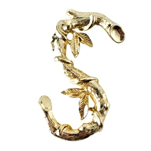 Sarah Coventry Letter S Initial, Monogram Twig Bamboo Gold Tone Brooch Pin - Foto 1 di 6