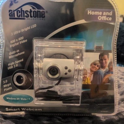 SMART WEBCAM NO SOFTWARE INSTALLATION REQUIRED 3 MEGA PIZELS Built in Microphone - Image 1 of 3