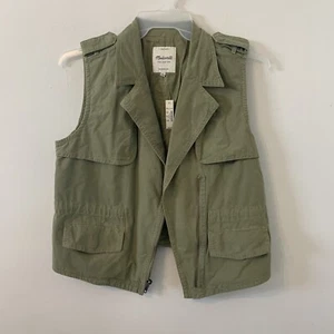 MADEWELL Green Safari Utility Field Vest Size M Khaki RipStop Sleeveless NWT! - Picture 1 of 8