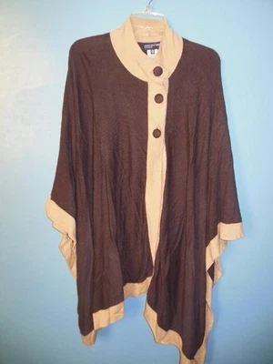 Envoltura/capa tejida marrón chocolate firma Jones New York para dama talla única Foto 1 de 4