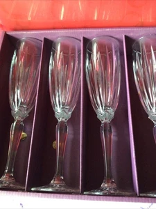 cristal darques 4 Flöten 5-1/2 Oz - Bild 1 von 4