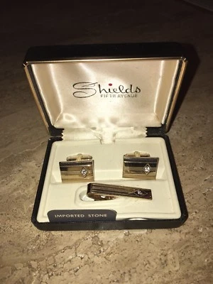 Vintage Shields Fifth Avenue Imported Stone Tie Bar & Cufflinks Gold Tone - Image 1 of 4