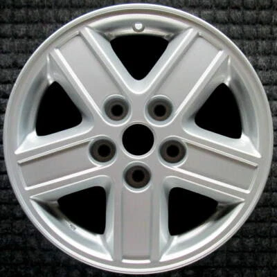 Ford Escape Painted 15 inch OEM Wheel 2005 to 2007 - Image 1 of 3