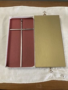 Cross Silver Large Pendant Boxed Religious - Picture 1 of 7