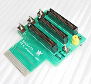 Steckplatz-Erweiterung 3-Fach für Commodore C64 & C128 - REX-Datentechnik Hagen - Afbeelding 1 van 7