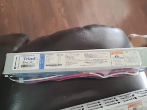 NEW! Universal Triad B23IUNVHP-N Electronic Fluorescent Ballast: Voltage 120/277 - Picture 1 of 3