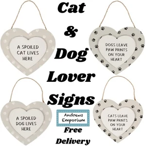 Verwöhnte Katze Hund Haustier pelzig Freund Pfotenabdrücke hängendes Herz Schild Schilder Plakette Geschenk - Bild 1 von 5