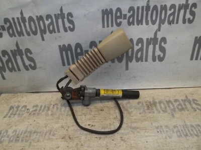 Cadillac Sevilla 1998-2004 OEM lado del conductor delantero izquierdo cinturón de seguridad hebilla pestillo Foto 1 de 4